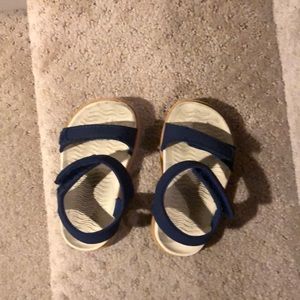 Native toddler sandals